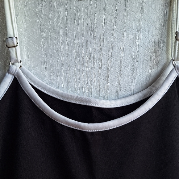 Women's Bodysuit - Picture 6 of 7